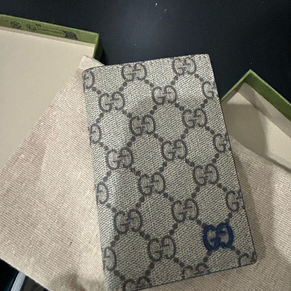 Authentic Gucci bifold wallet.